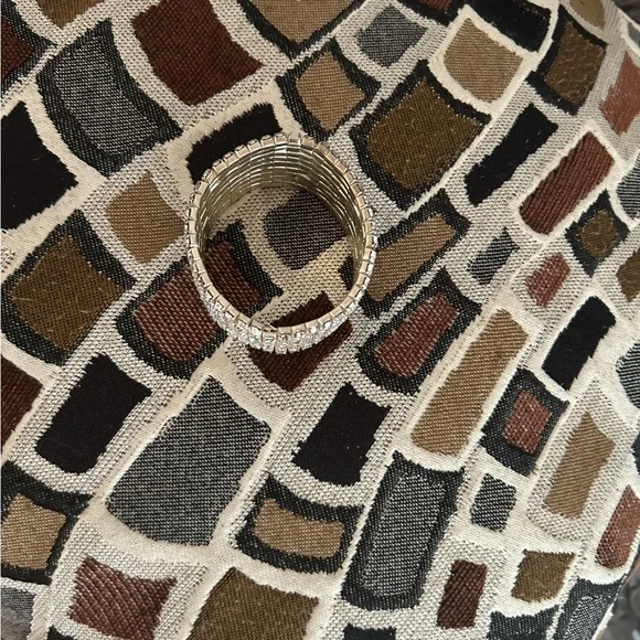 Sparkling Silver Rhinestone Bracelet - Picture 9 of 9